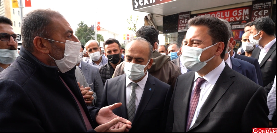 ‘ÜÇ DÖNEM AK PARTİ’YE OY VERDİM’ DİYEN ESNAF İSYAN ETTİ  ‘ÜÇ DÖNEM AK PARTİ’YE OY VERDİM’ DİYEN ESNAF İSYAN ETTİ